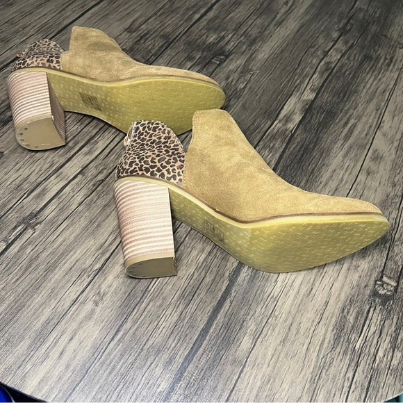 DV8 Dolce Vita Women's Brown And Animal print Heels Back Zipper Suede Booties - Picture 4 of 12